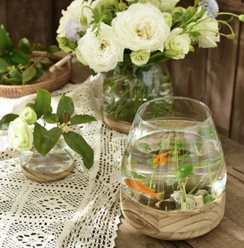 首長の水刺し　58cm　置物　花瓶　透明な緑色 首長の水刺し 58cm 置物 花瓶 透明な緑色