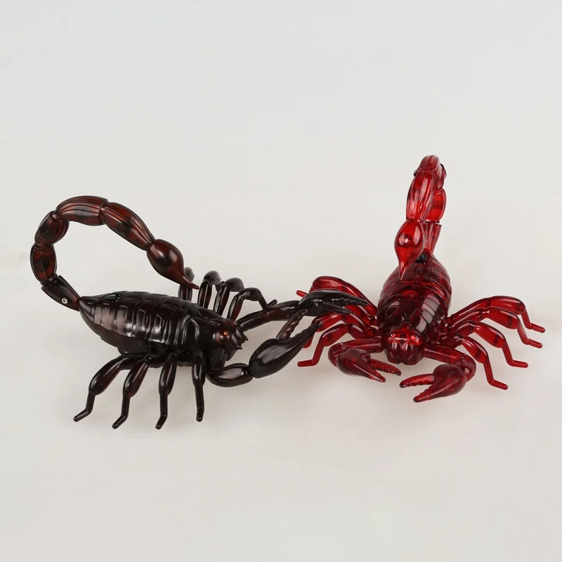 Игрушка животного Скорпион с дистанционным управлением подсветкой