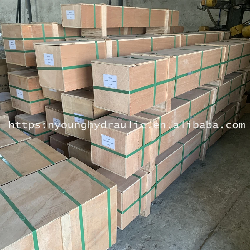 専用 Eと? 2003 Honda Shadow Spirit VT1100 Front Engine Hanger Bracket