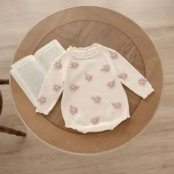 Ins Spring Korean Version Cute Casual Baby Girls' Jumpsuit Handmade Embroidered Daisy 100% Pure Cotton Knitted Baby Romper
