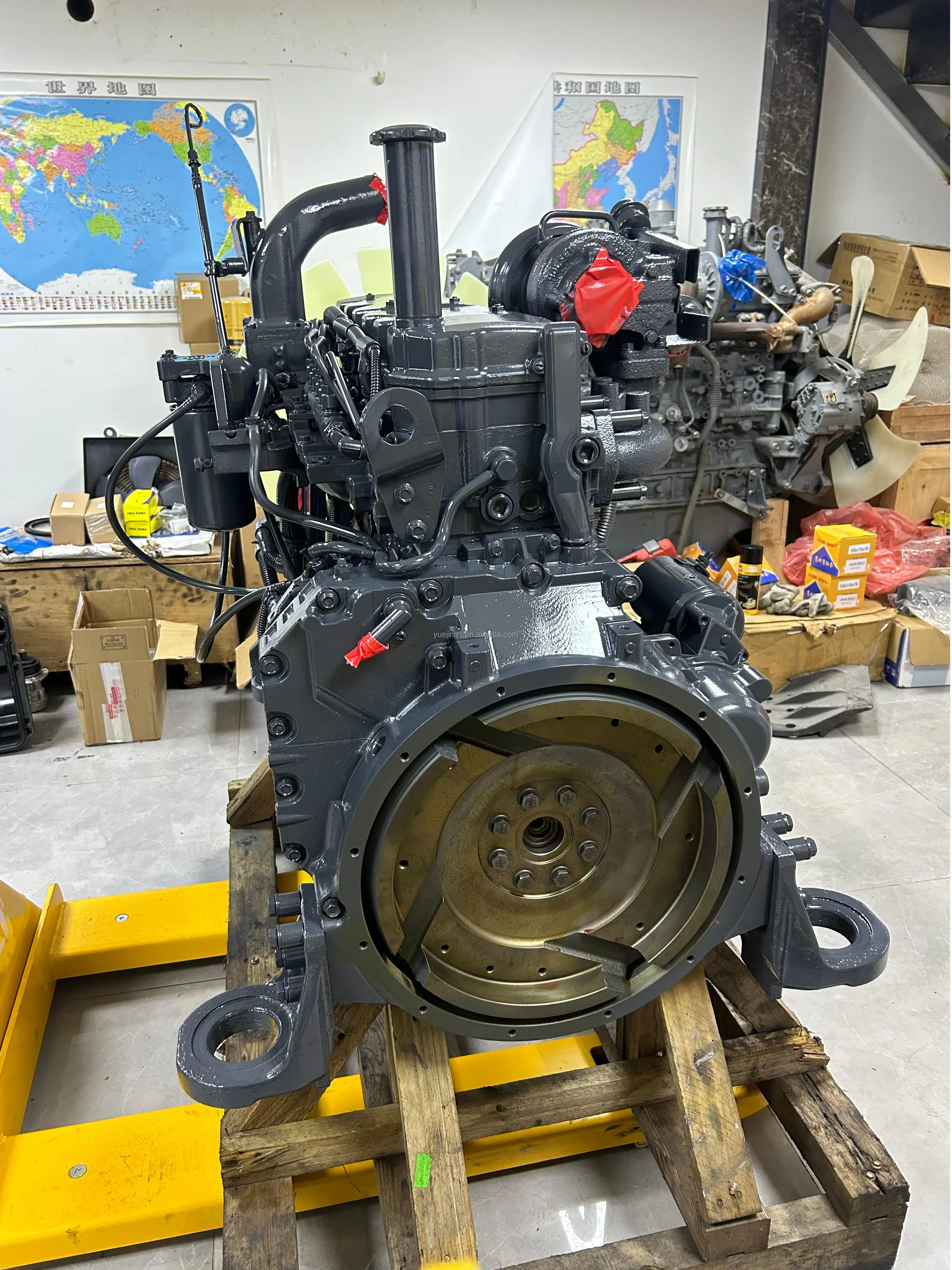 Komatsu PC200-8 Excavator Parts - Reliable 6D107 Engine Assembly