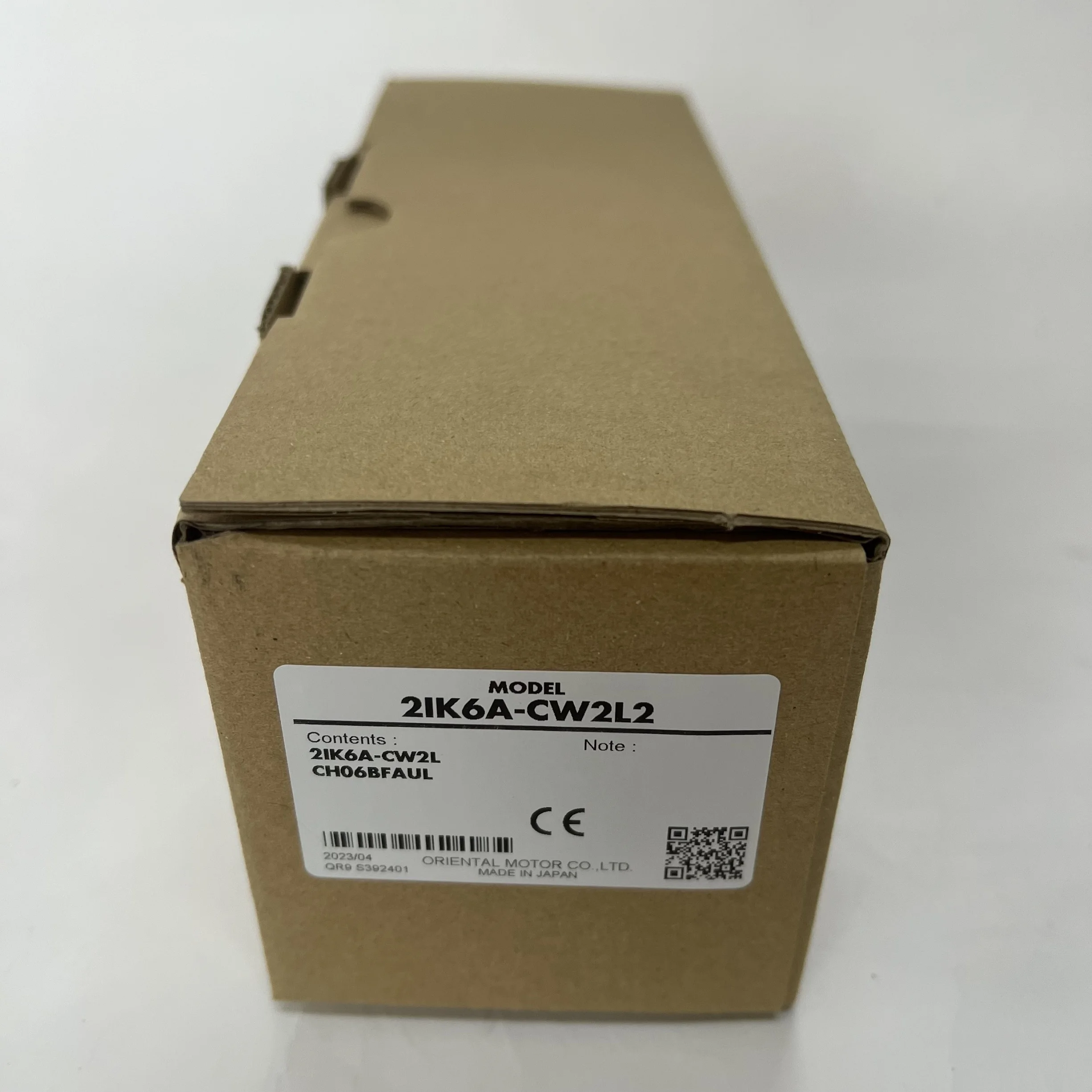 Oriental Motor Induction motor 2IK6A-CW2L2