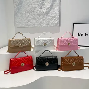 Retro Style Fashion Chain Shoulder Bag for Women Snake Pattern Crossbody Small Square Bag Trendy Accessory