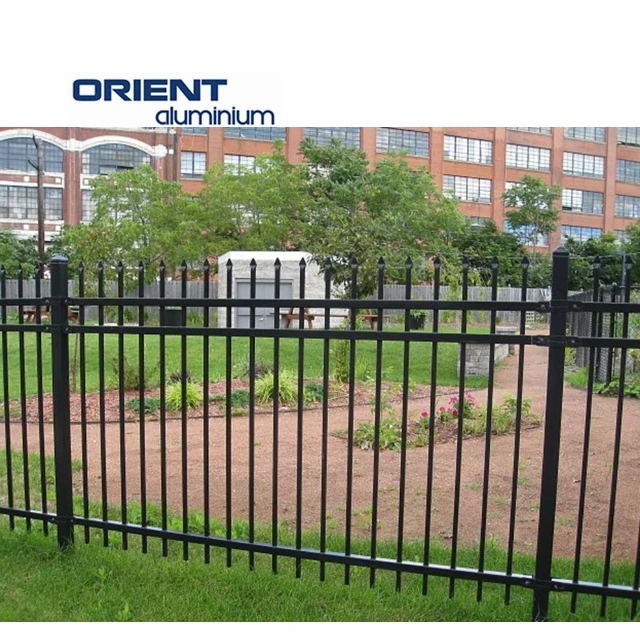 Outdoor Yard Modern Tubular Picket Fences and Gates Cheap White Simple Grill Boundary Wall Design for Houses China Balcony Fence