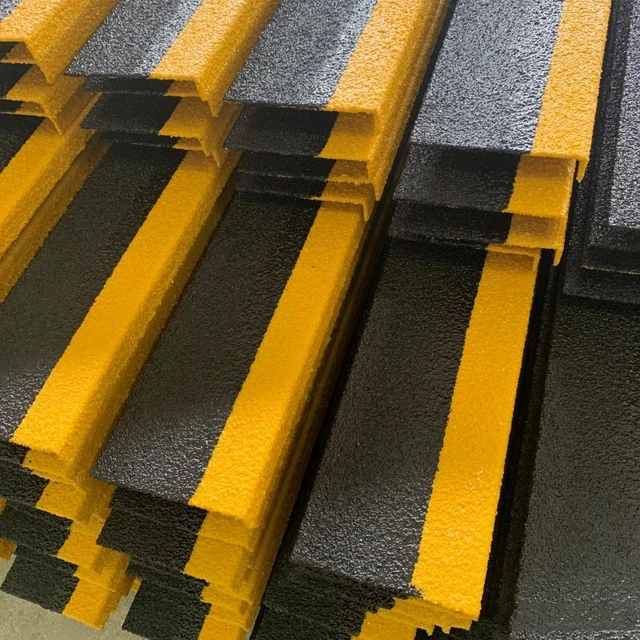 Industrial Anti-Slip Safety Stair Tread Yellow Fiberglass Nosing Anti-Skid GRP FRP Product