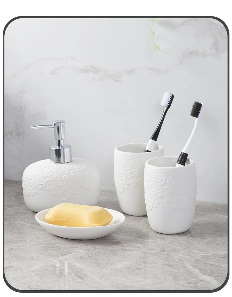 Ceramic White Bathroom Accessories Set With Embossed Design 4pcs