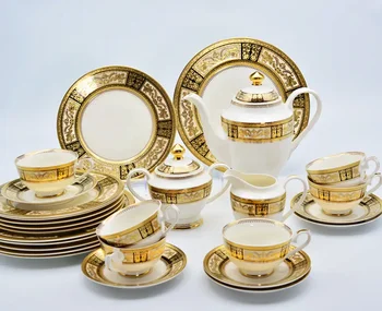 Source Hot sale royal porcelain dinner set luxury modern