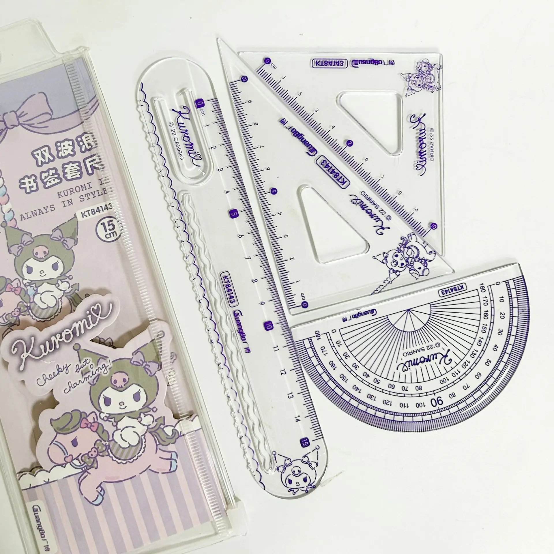 Набор студенческих канцелярских принадлежностей Sanrioes из четырех предметов линейка Kuromi с мелодией прямая треугольная для студентов