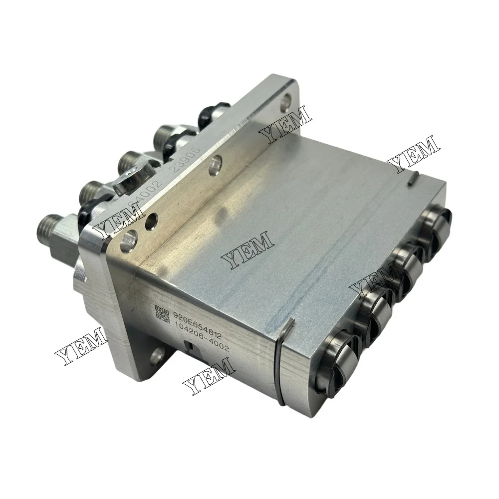 Fuel Injection Pump 16060-51012 Fit for Kubota V1505 Engine 6