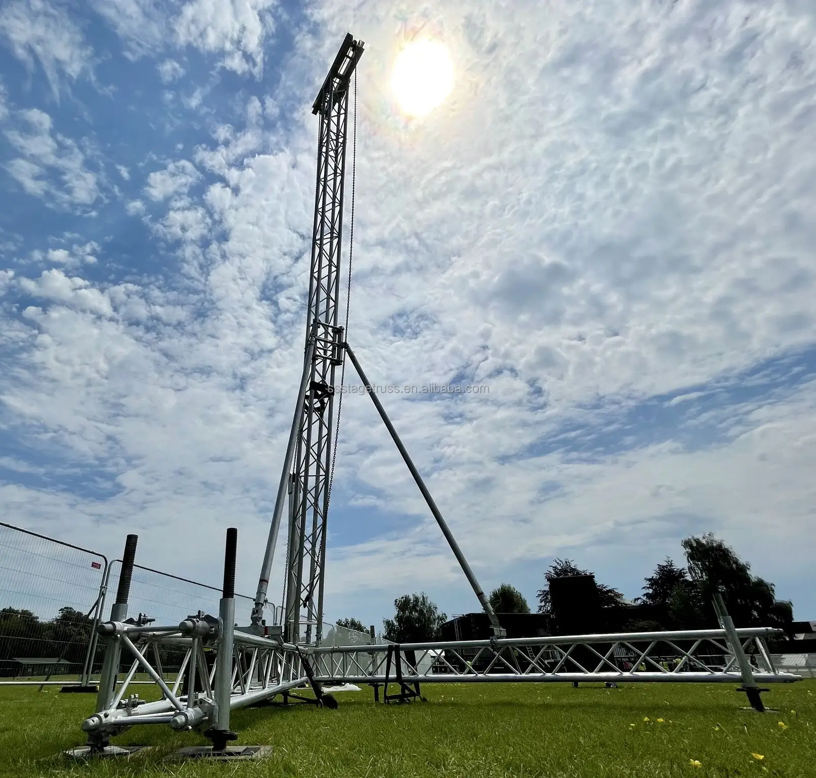 A Shape Line Array Truss Aluminum Spigot Truss Ground Support Truss for Hanging Speakers and Lighting