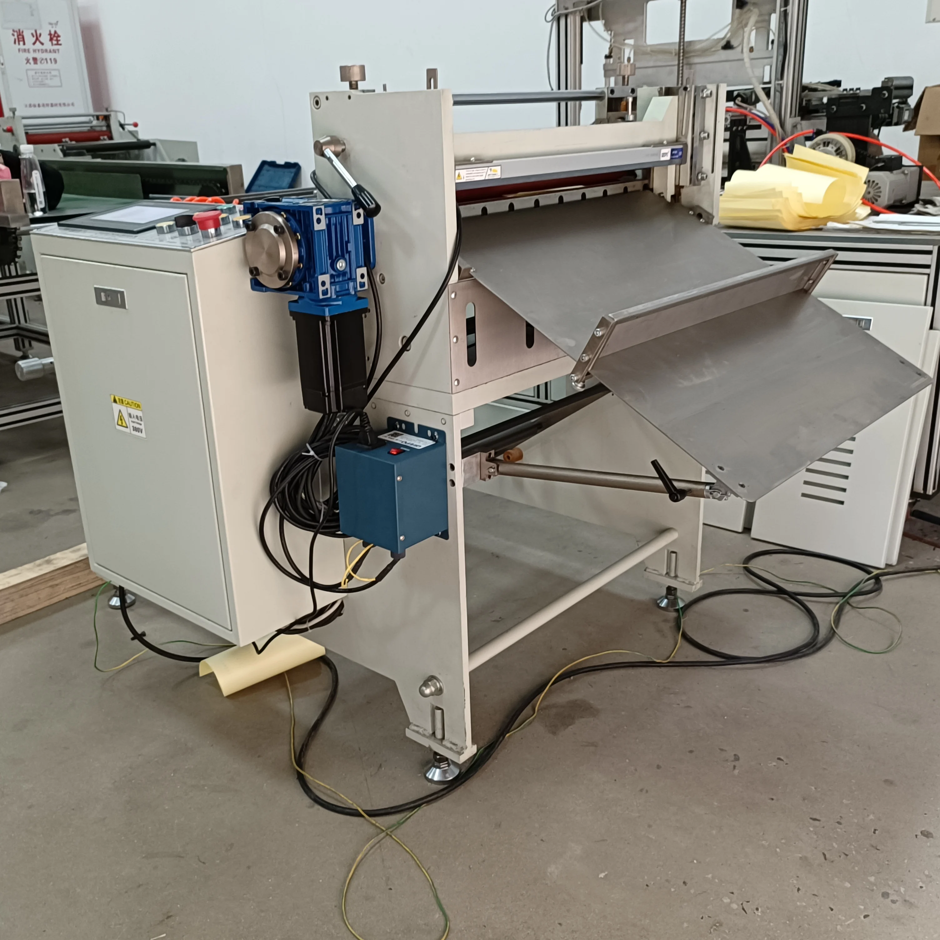 Paper Roll to Sheet Cutting Machine for Aluminium Foil Rolling