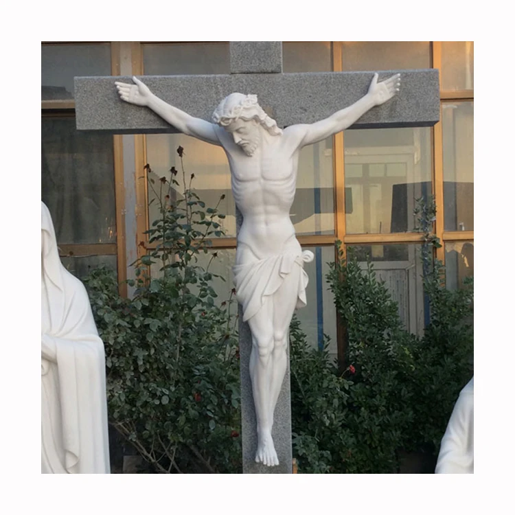 大理石から彫られた現代等身大イエス・キリスト十字架像手作り屋外庭