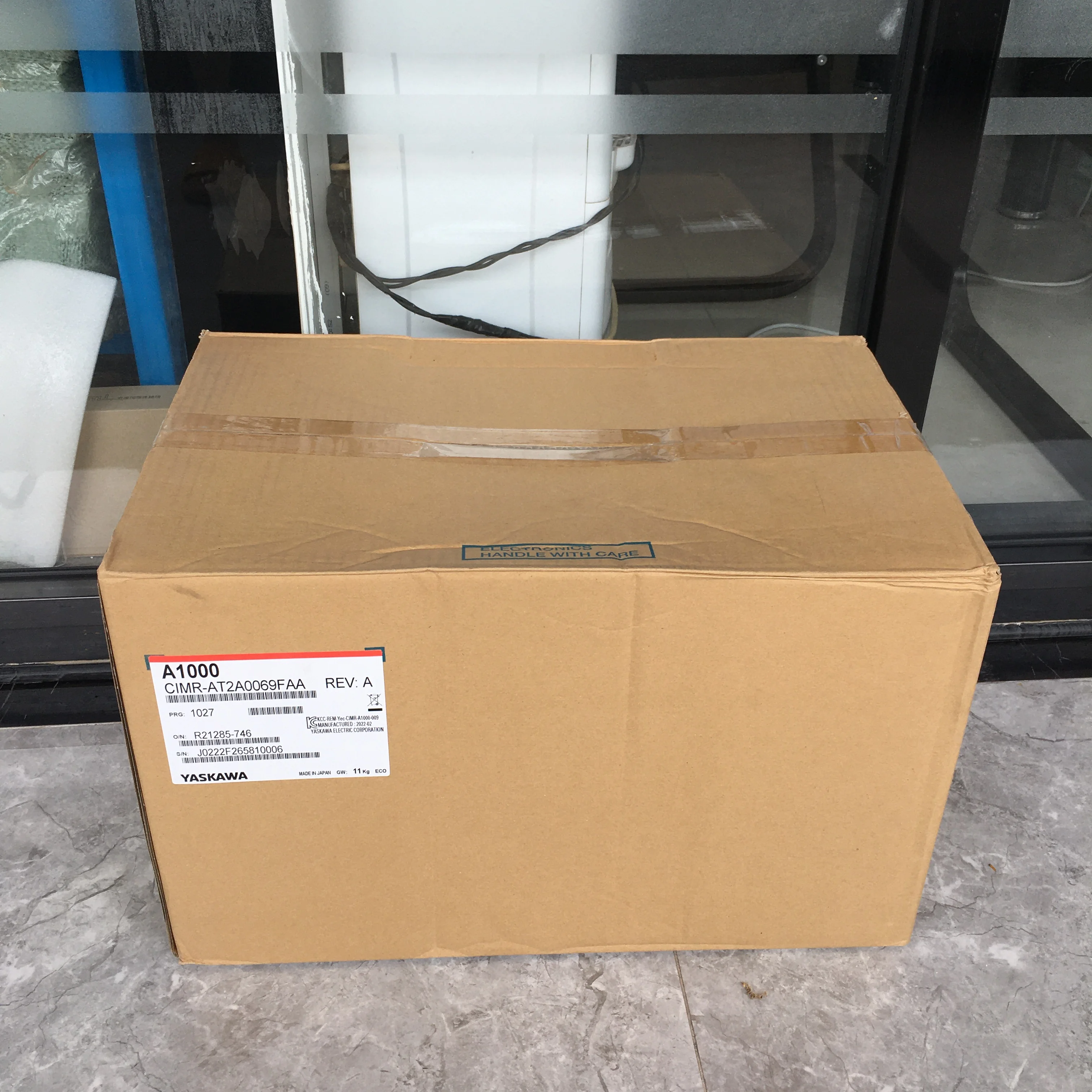 YASKAWA AC Drive Inverter CIMR-AT2A0069FAA