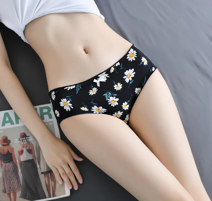 Porno külotli keksa ayollar