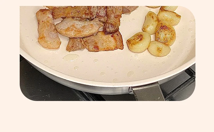 Custom Modern Kitchen Cream Three Layer Bottom Ceramic Glaze Paint Non Stick Stainless Steel 304 Frying Skillet Pan with Lid