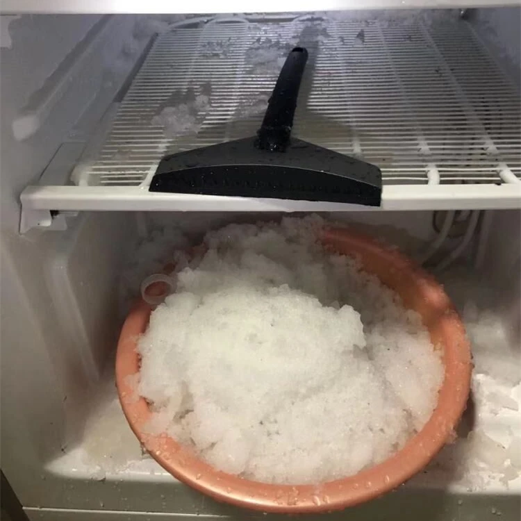 snow shovel (10).jpg
