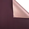 สีแดงเข้ม