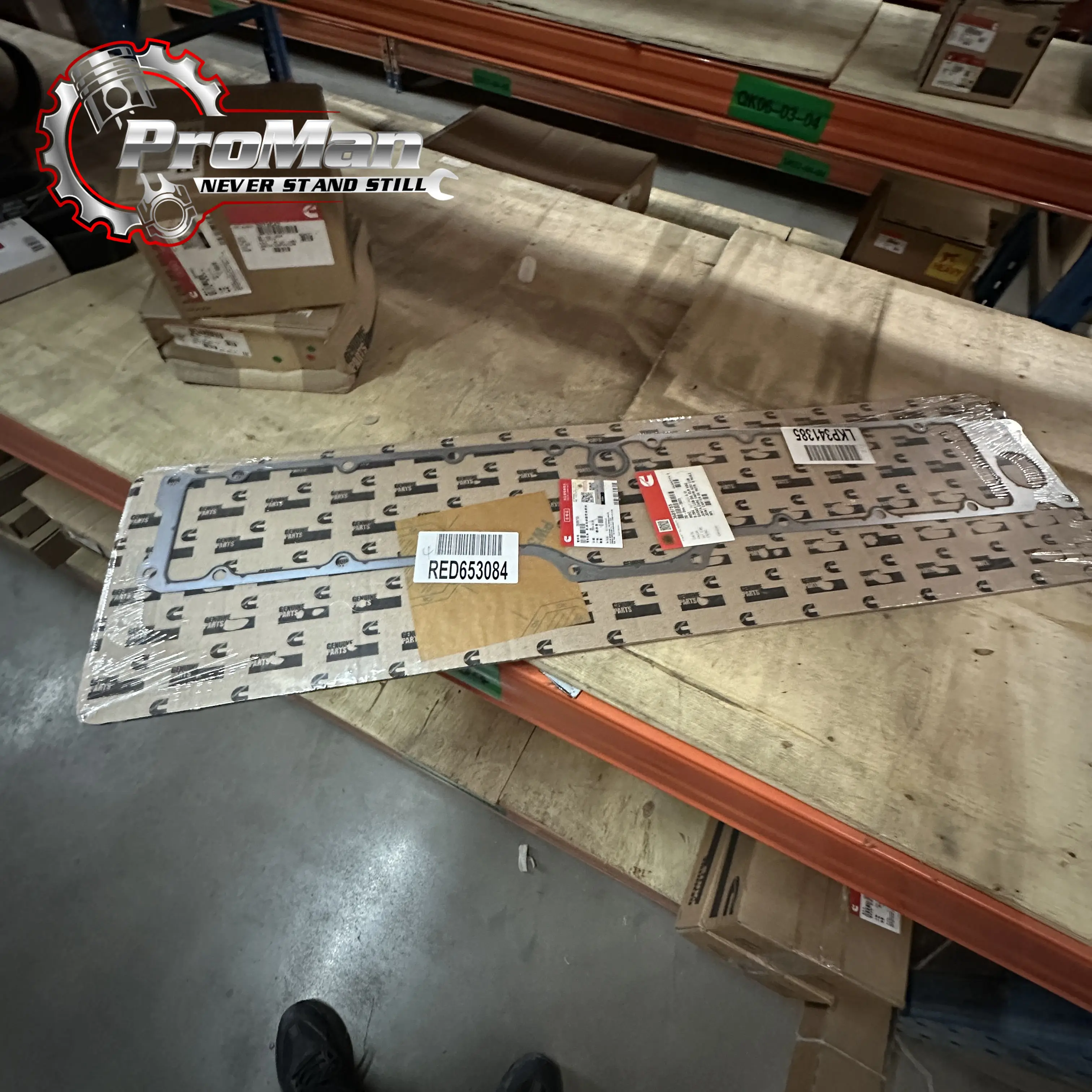 3689755 Original Cummins Diesel Engine Parts - Oil Cooler