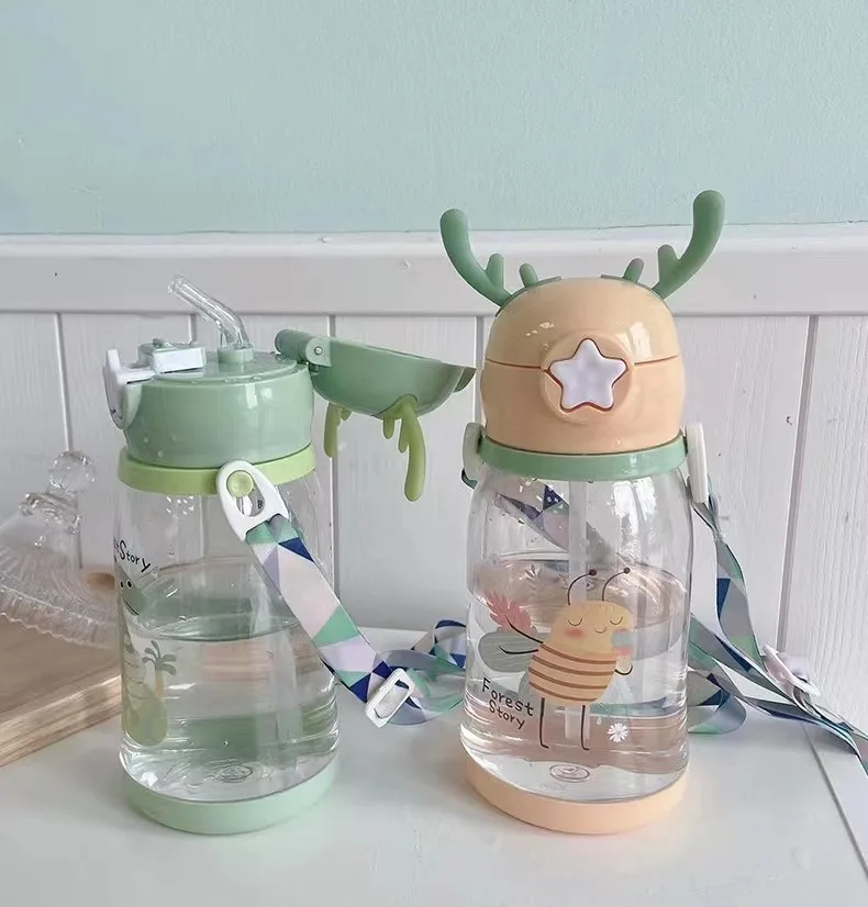 Wholesale Hot Sale Eco-Friendly Plastic Water Bottles Outdoor Camping Sports Children Drinking Water Cup Rope Direct Drinking