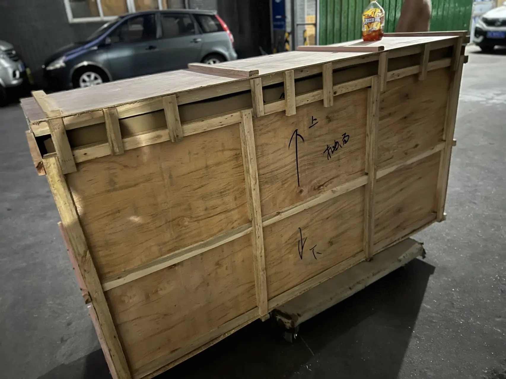 Upholstered Dining Chair Office Chair With Steel Metal Leg Dining