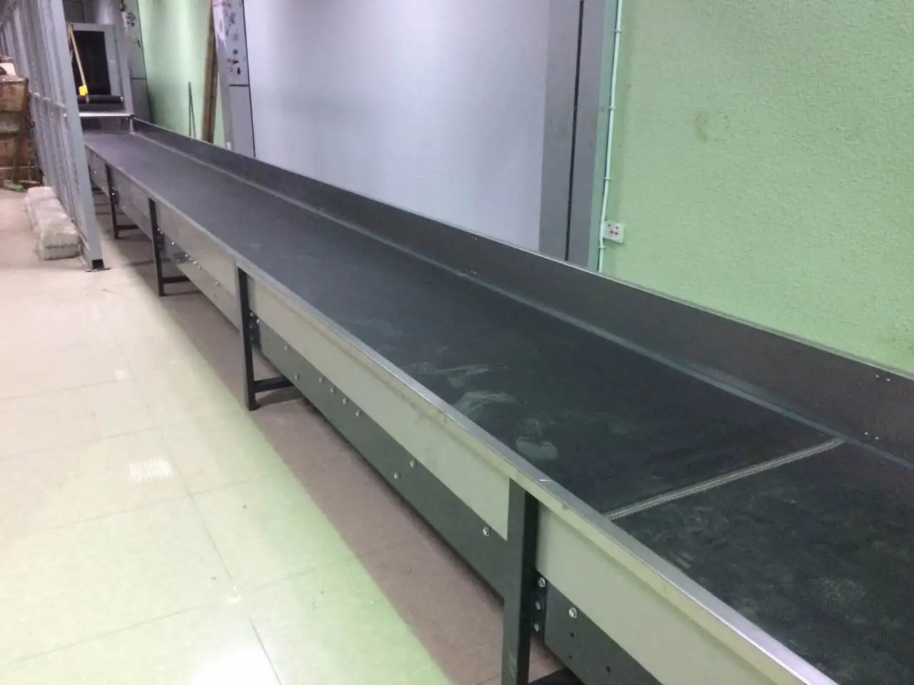 Airport Baggage Sorting System Baggage Conveyor Belt System at Airport