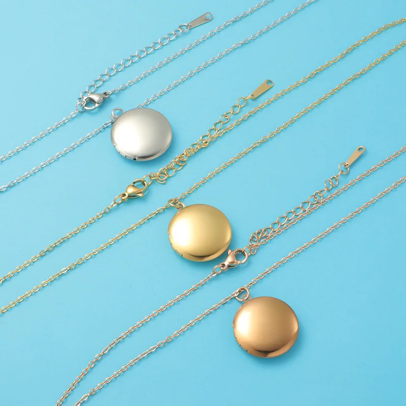 Round Circle Locket Picture Necklace