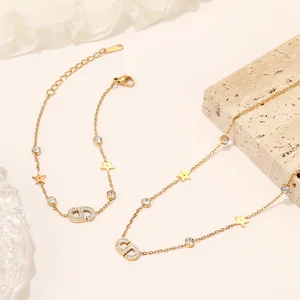 Wholesale Fashionable 18k Gold Plated Titanium Steel Adjustable Cubic Zirconia Pendant Bracelet Necklace Set for Weddings