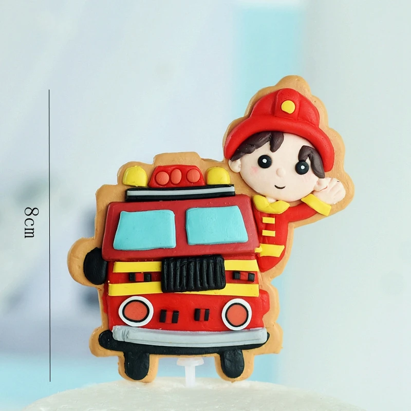 Delantal personalizado con nombre de camión de bomberos para niño