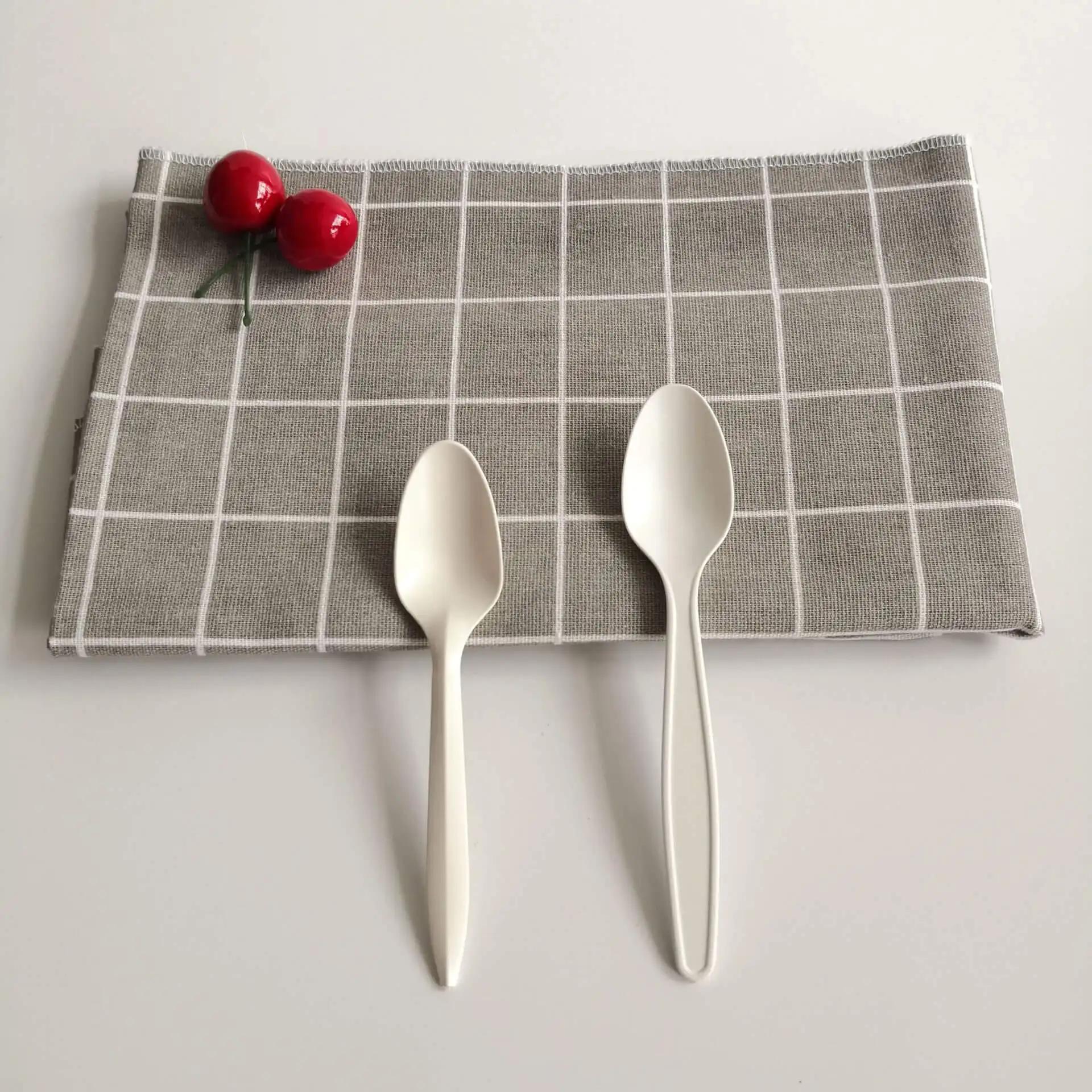Cutlery Flatware Corn Starch Manufacturers High Quality Plastic Tableware Set