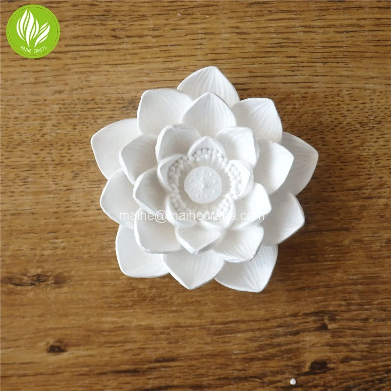 Lotus Flower Diffuser Eco-Friendly Plaster Passive Essential Oil Diffuser