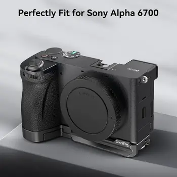 SmallRig Baseplate for Sony Alpha 6700, Bottom Mount Plate Supporting Quick Switch Between Tripod and Stabilizer - 4338 detail image