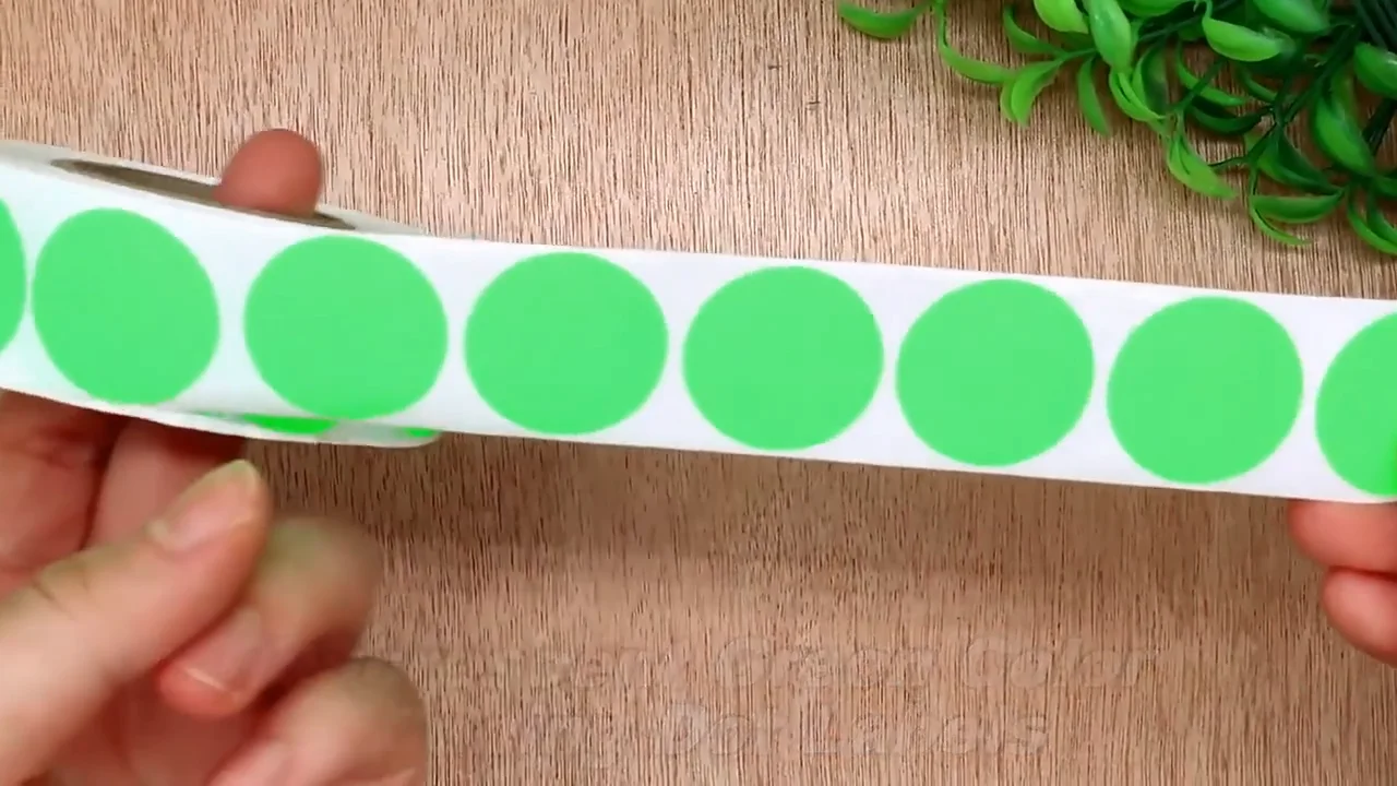 Hybsk 1 Inch Round Blank Fluorescence Green Shooting Target Total 1,000 Adhesive Dots Per Roll