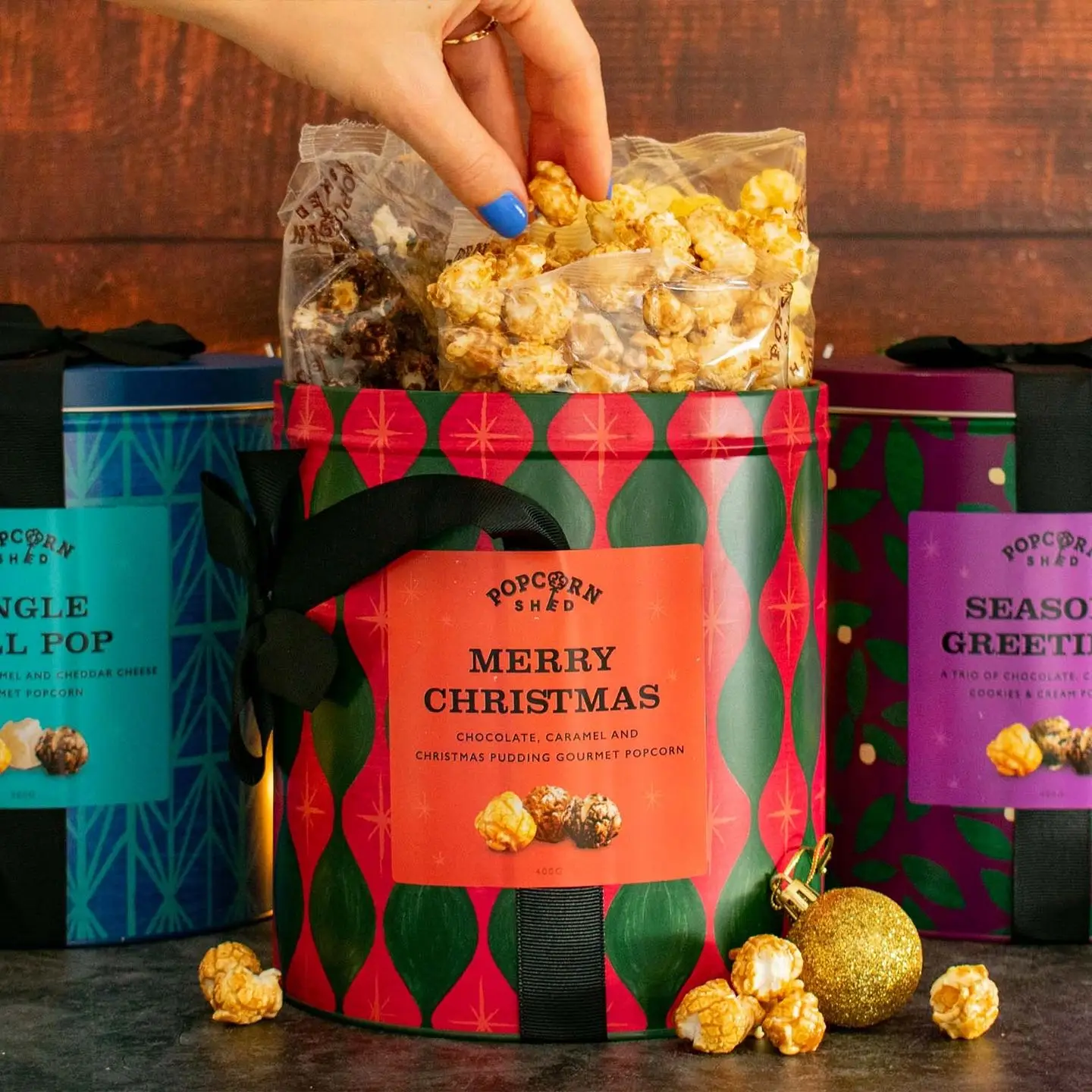 Wholesale custom printing christmas food grade large empty metal round popcorn tins bucket supplier