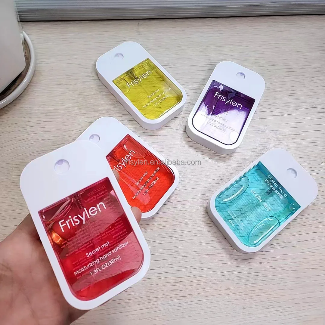 OEM 30ML 40ML 50ML PETG Mini Perfume Toner Atomizer Pump Credit Card Plastic Spray Bottle for Skincare Hand Sanitizer & Keychain