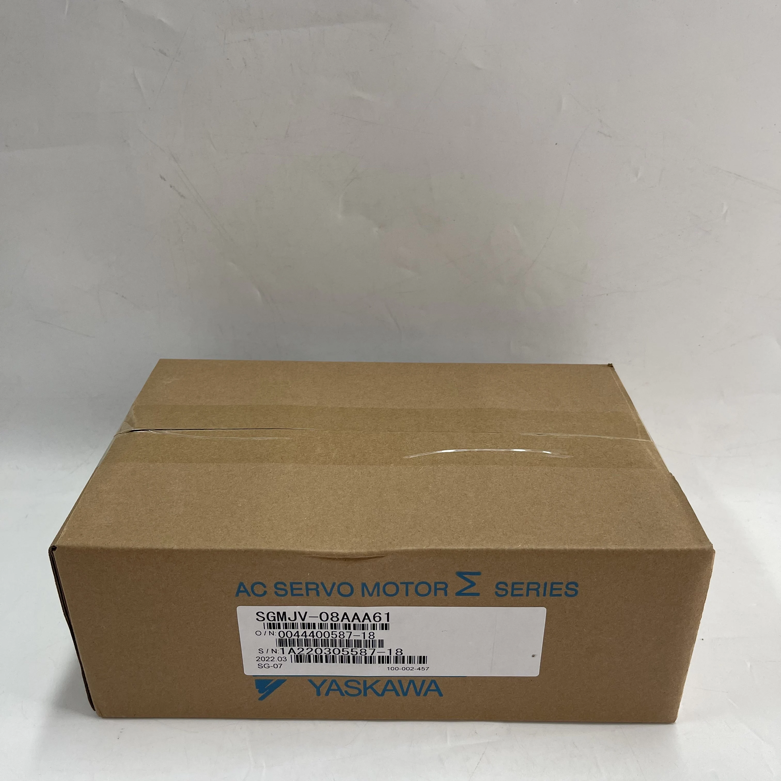 Yaskawa AC Servo Motor Σ Series SGMJV-08AAA61 Yaskawa AC Servo Motor Σ Series SGMJV-08AAA61
