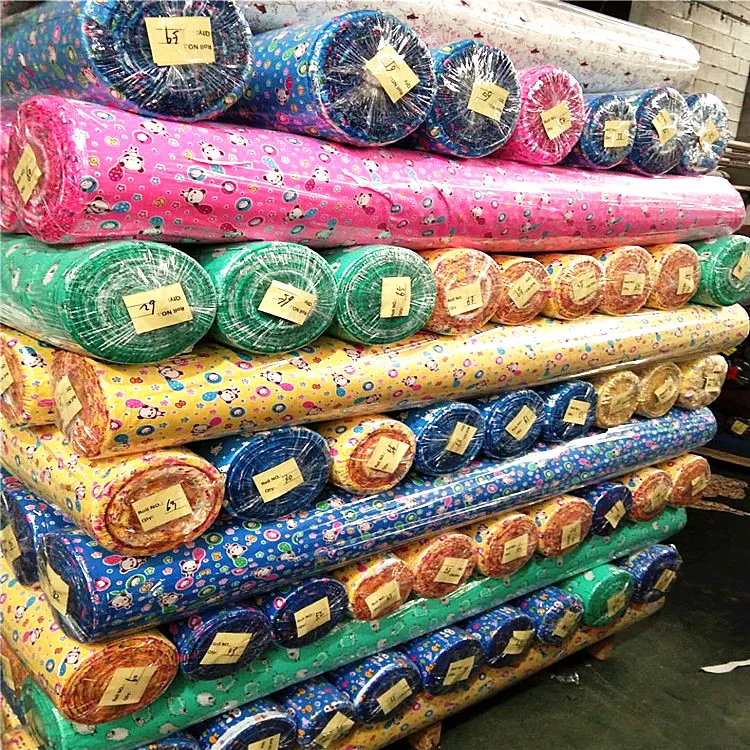 В наличии лот китайского производства клетчатая 100% хлопчатобумажная фланелевая ткань