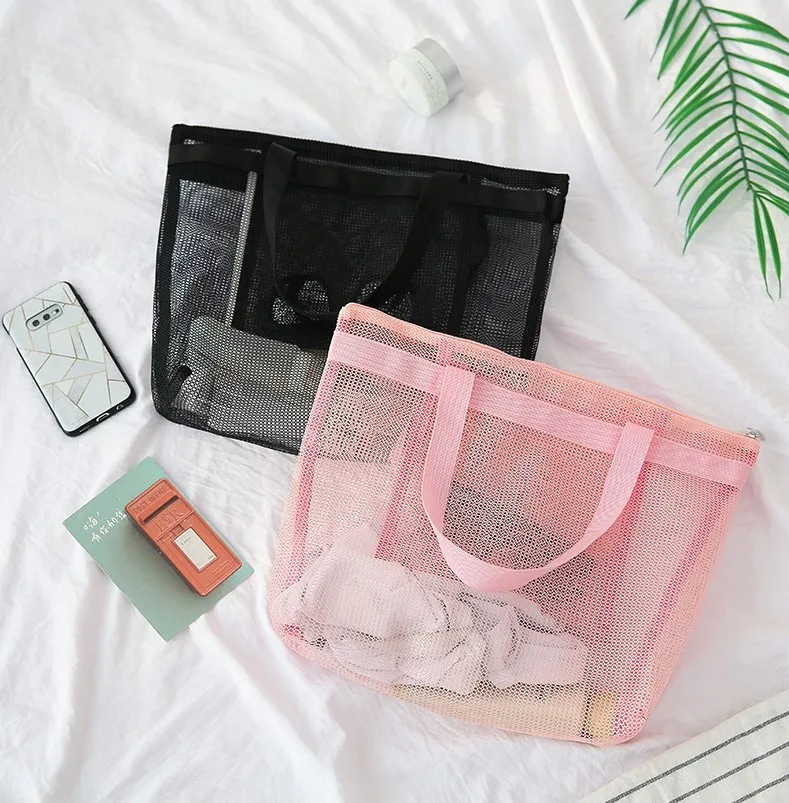 Customized Lightweight reusable shopping bag large capacity women mesh hollow beach shoulder tote hand bag
