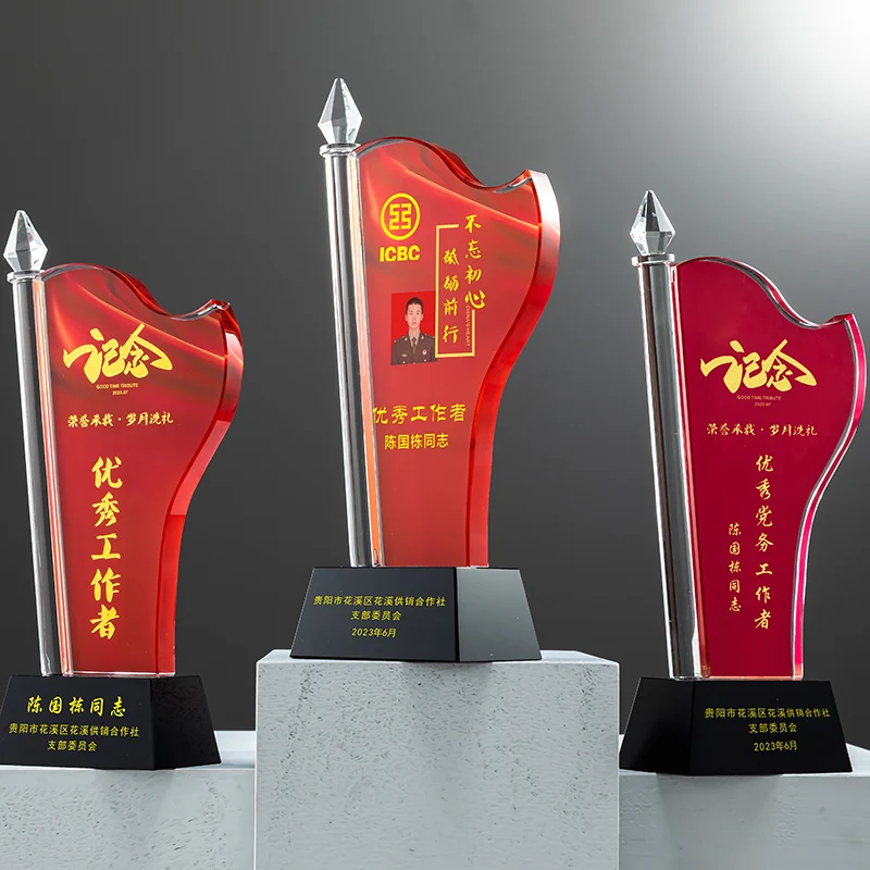 Factory wholesale custom new crystal trophy Red flag style supplier