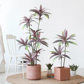 Indoor Decorative Tree Artificial Yucca Plant with Pot artificial Needle Palm