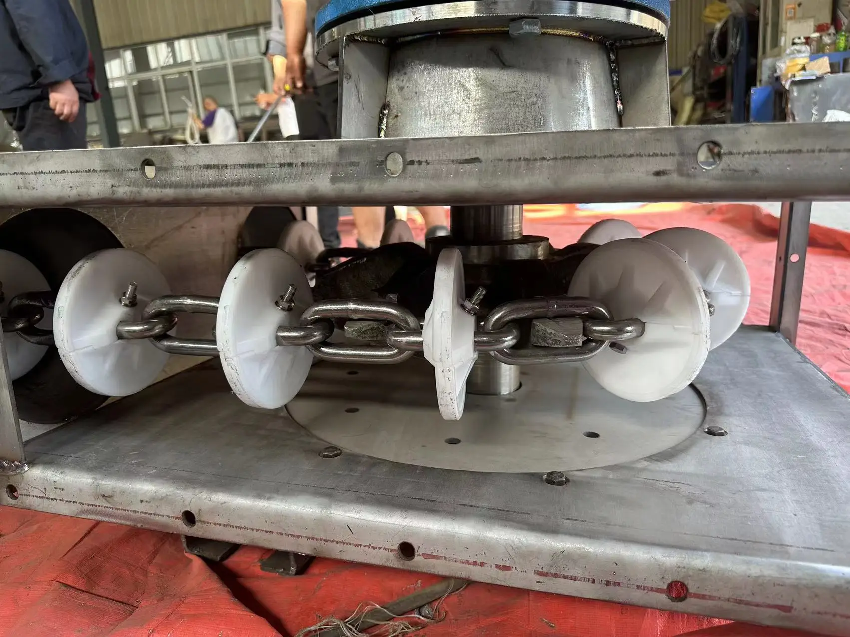 China Chain Disk Conveyor Tubular Drag Chain Tube Cable Disc Stainless ...