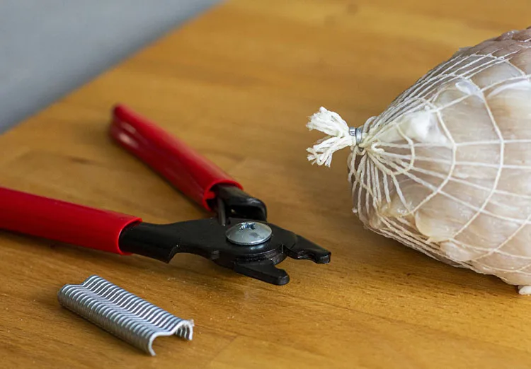 Manual Sausage Clipper Plier With Black Surface For Closure Fibrous