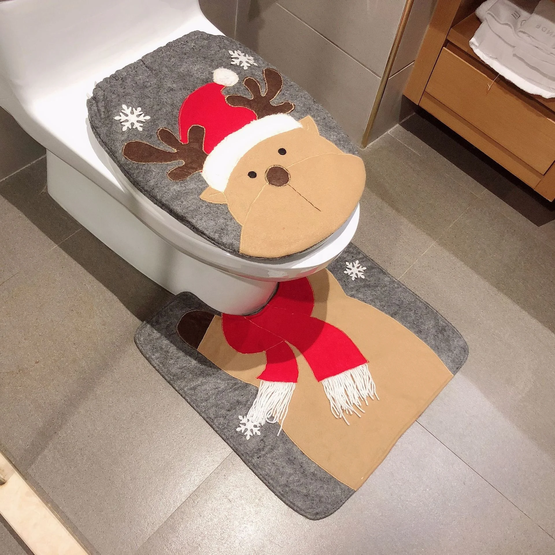 Elk 1pcHousse de siège de toilette à dessin animé accessoires de salle