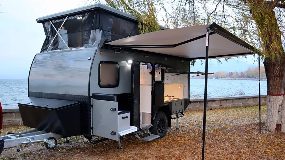 Roadon Australian Hybrid Camper Caravan 15ft Pop Top Camper Trailer