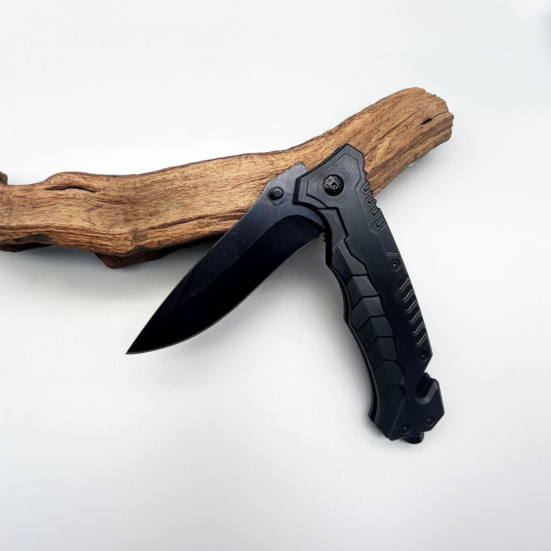 Factory Direct Can Customize logo Stainless Steel Portable Mini Folding Camping Survival Cutter Knife Pocket
