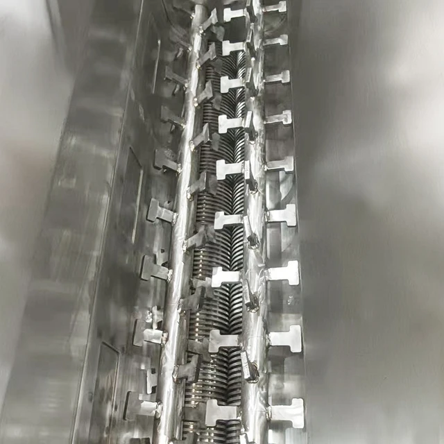 High Quality Sewage Sludge Shredder Sludge Slitter for Continuous Sludge Mesh Belt Dryer 4