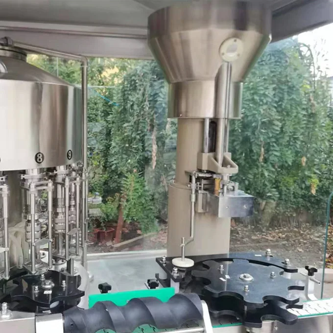 
Автоматическая машина для розлива вина водки 