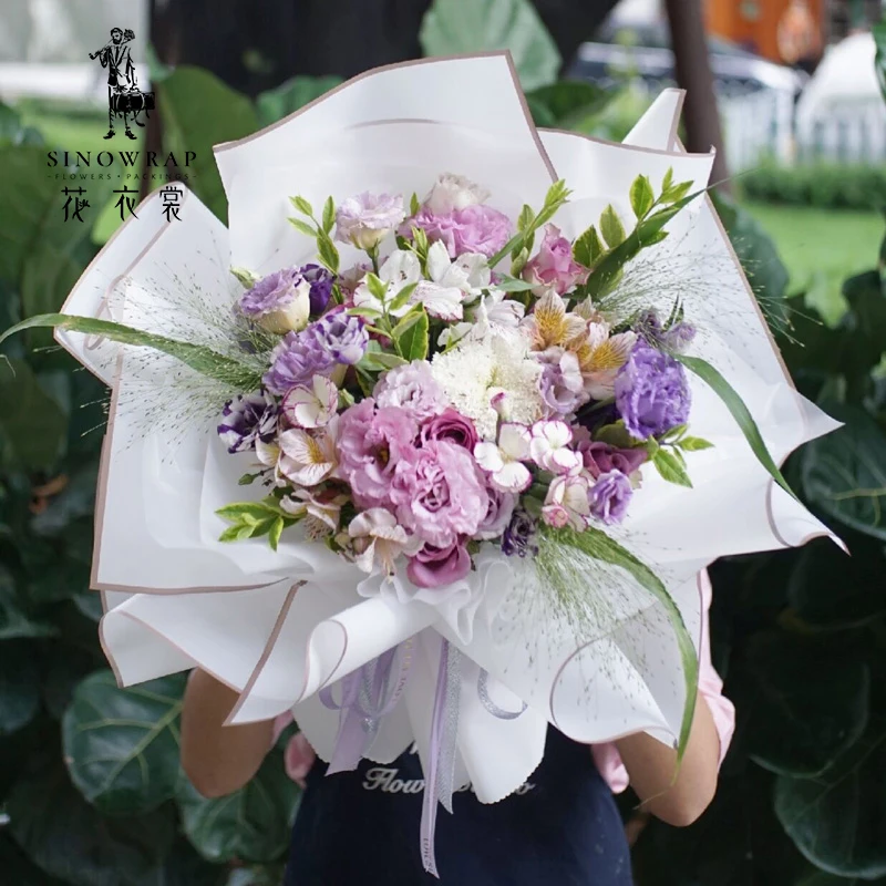 SINOWRAP Best Selling Design Golden Edge Wholesale Plastic Waterproof Frame Flower Wrapping Paper