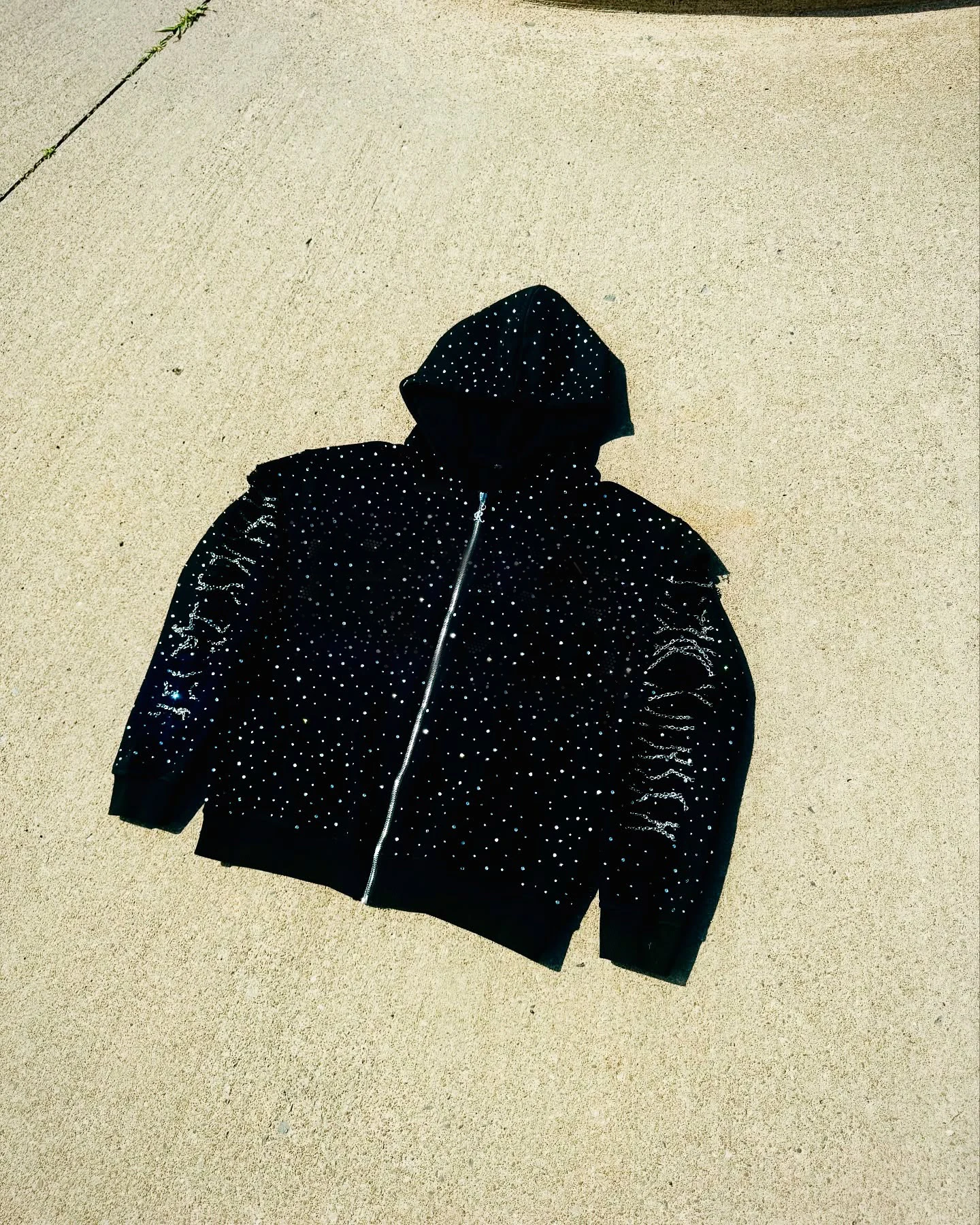 Custom Mens Cropped Zipup Hoodie Crystal Rhinestones All Over Hoodies Distressed Logo Baggy Boxy Zip up Rhinestone Hoodie gallery 5