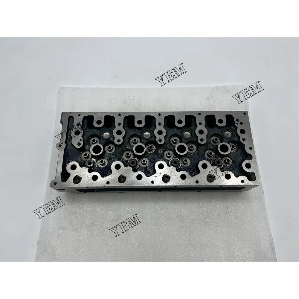 Excavator Engine Part D24 150113-00321F Cylinder Head for Doosan Cylinder Head 3