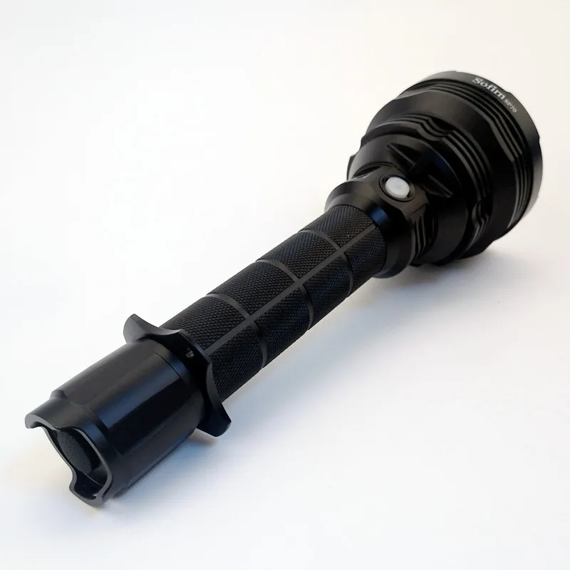 Led Torch Light Flashlight Components 5500lm Goods for Hunting 687 Meters